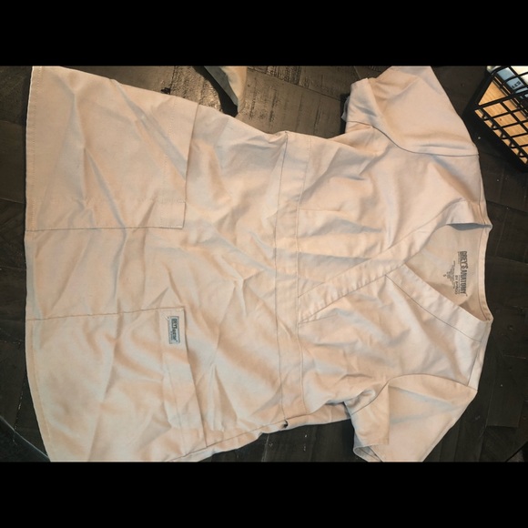 Scrubs bundle - Picture 12 of 13